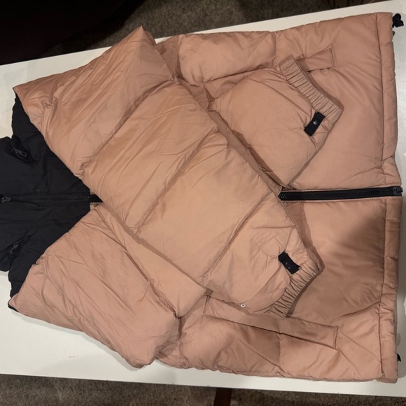 New men’s Small North Face puffer Jacket / coat - Picture 2 of 7